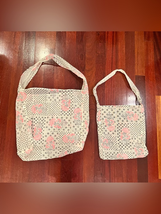 Free People Handbags - Free People Tote bag set: Large and medium